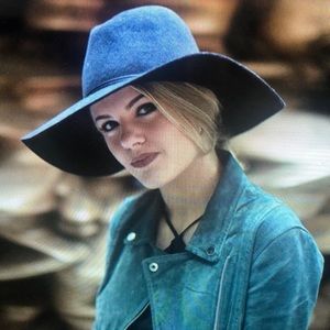 Meet your Posher, Jenna